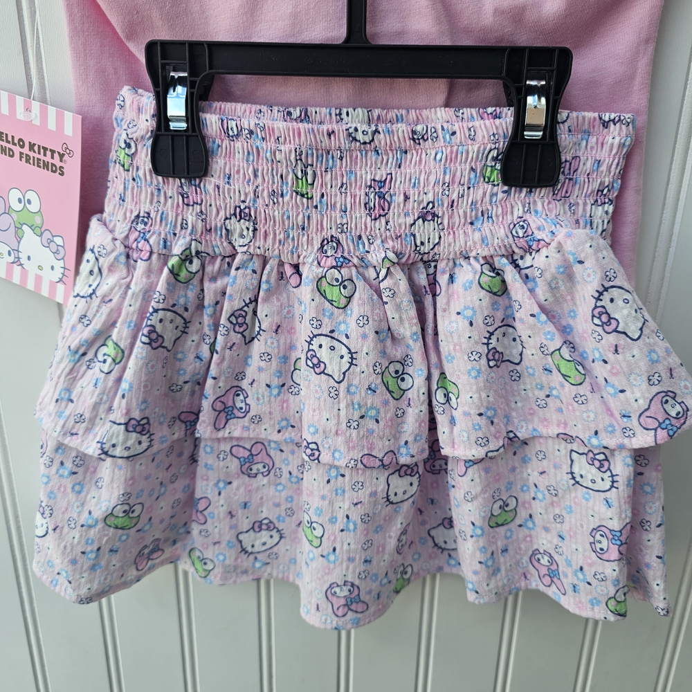 NEW Hello Kitty Pink Floral T-shirt & Skirt Outfit 5T - Picture 5 of 5